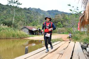 BIB: 
                            <button type="button" onclick="openModal(13550074)" class="btn btn-primary btn-sm float-right btn-popup" data-toggle="modal" data-target=".modal-high-quality">
                        <i class="fas fa-shopping-cart"></i> Add to Cart
                    </button>
                                            <button type="button" onclick="isThisMe(13550074, true)" class="btn btn-success btn-sm float-right btn-popup btn-isme hidden" data-toggle="tooltip" data-placement="bottom" title="นี่คือรูปของคุณใช่ไหม คลิกที่นี่เพื่อเอาเข้าอัลบั้ม">
                        <i class="fas fa-plus"></i> Add to album
                    </button>
                    <button type="button" onclick="isThisMe(13550074, false)" class="btn btn-warning btn-sm float-right btn-popup btn-isnotme hidden">
                        <i class="fas fa-ban"></i> Remove from album
                    </button>